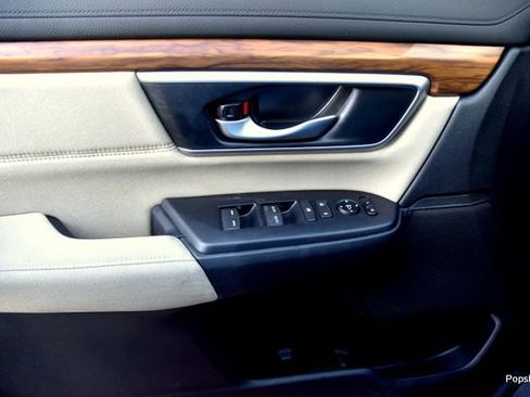 Used 2018 Honda CR-V EX image 9