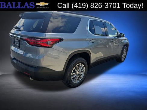 Certified 2023 Chevrolet Traverse LT FWD image 5