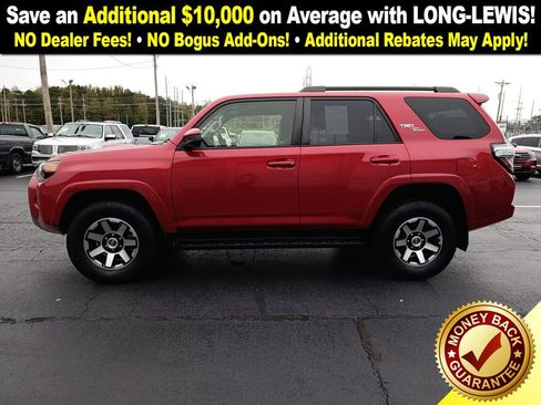 Used 2020 Toyota 4Runner TRD Off-Road image 2