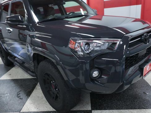 Used 2024 Toyota 4Runner SR5 Premium w/ Moonroof Package AWD/4WD image 35