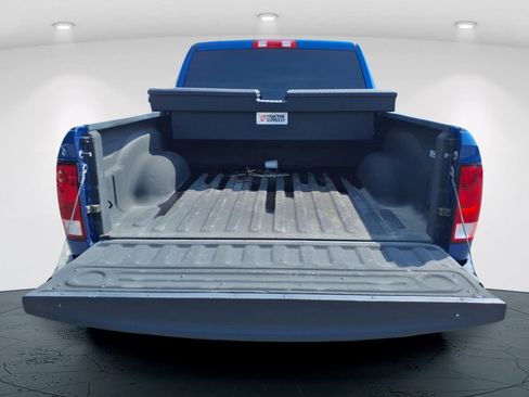 Used 2016 RAM 1500 Express w/ Popular Equipment Group AWD/4WD image 7