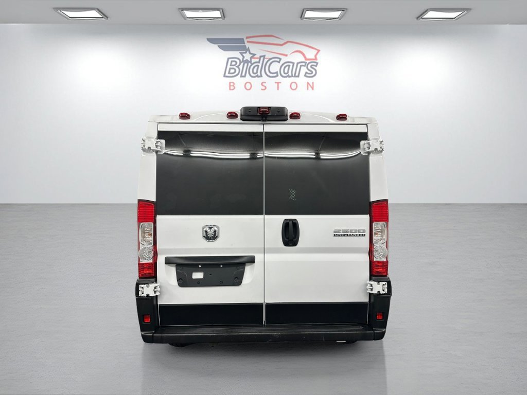 Used 2025 RAM ProMaster 2500 w/ U-Haul Equipment Group FWD image 5