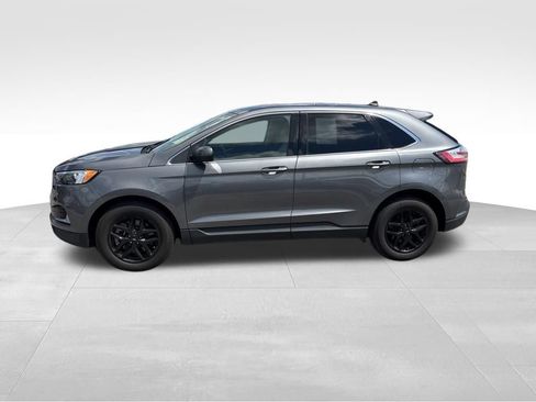 Used 2024 Ford Edge SEL AWD/4WD image 3
