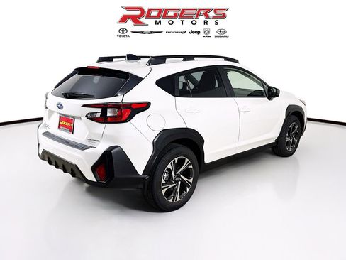 Certified 2024 Subaru Crosstrek 2.0i Premium AWD/4WD image 8