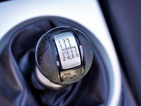 Used 2006 Nissan 350Z Base 2dr Coupe w/ (N93) Cargo Convenience Pkg image 27