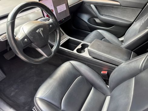 Used 2018 Tesla Model 3 Long Range RWD image 11