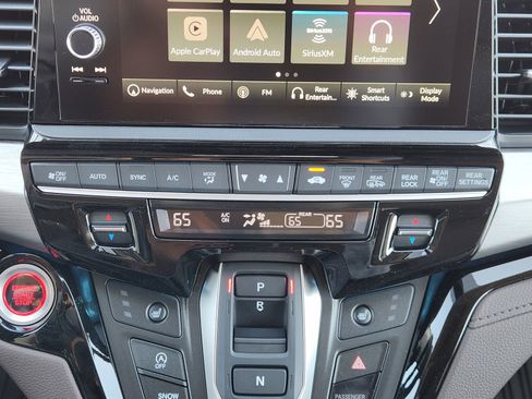 New 2026 Honda Odyssey Touring image 22