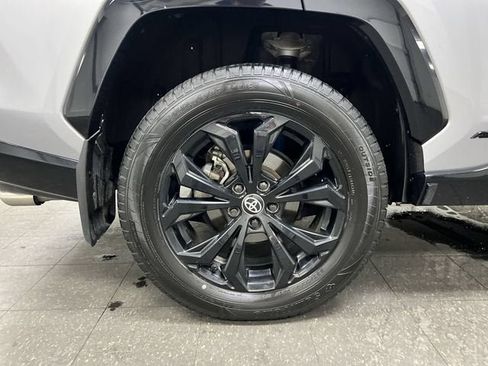 Used 2023 Toyota RAV4 XSE AWD/4WD image 33