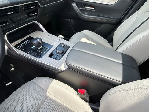 Used 2024 MAZDA CX-90 Plug-In Hybrid w/ Preferred AWD/4WD image 43