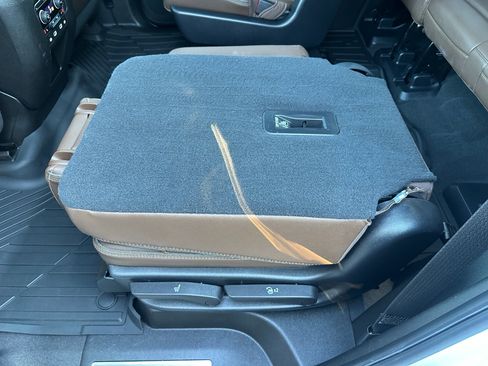 Used 2021 Chevrolet Tahoe High Country w/ Premium Package 2 image 24