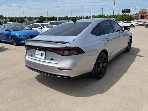 Certified 2025 Honda Accord Sport image 5