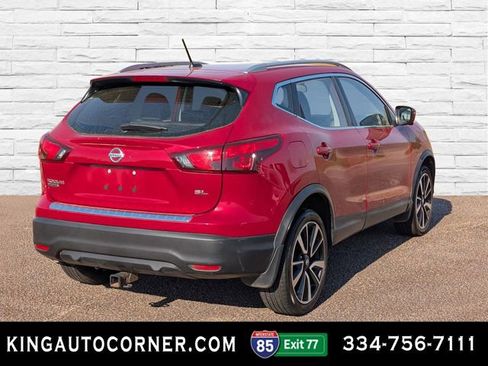 Used 2018 Nissan Rogue Sport SL image 5