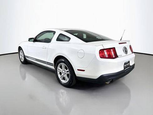 Used 2012 Ford Mustang Coupe RWD image 5
