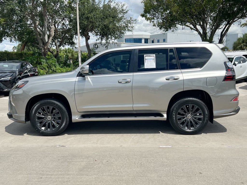 Certified 2023 Lexus GX 460 Premium w/ Accessory Package AWD/4WD image 4
