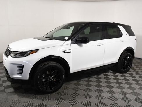 New 2026 Land Rover Discovery Sport Landmark AWD/4WD image 2