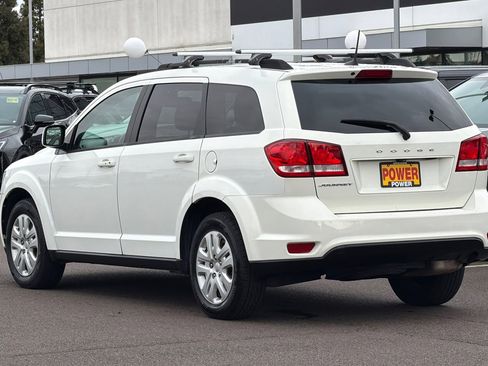 Used 2019 Dodge Journey SE w/ Premium Group image 6