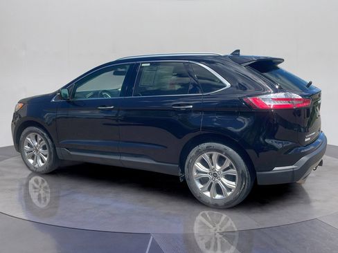 Certified 2023 Ford Edge Titanium AWD/4WD image 3