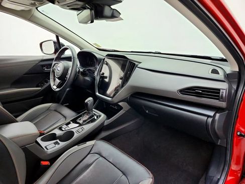 Used 2024 Subaru Crosstrek 2.5i Limited w/ Crosstrek Mirror Package AWD/4WD image 13