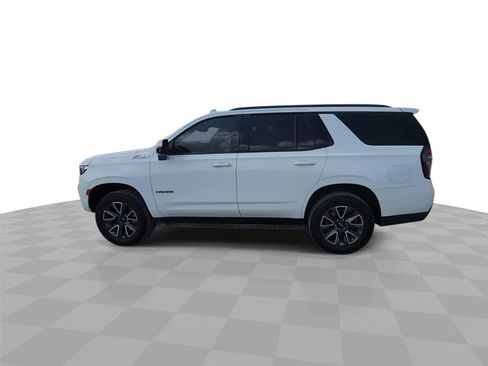 Used 2023 Chevrolet Tahoe Z71 w/ Luxury Package AWD/4WD image 6