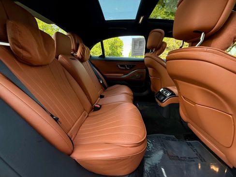 Used 2022 Mercedes-Benz S 580 4MATIC Sedan image 25
