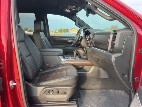 Used 2025 Chevrolet Silverado 1500 High Country image 58