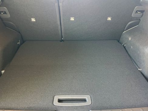 Used 2026 Nissan Kicks SV FWD image 16