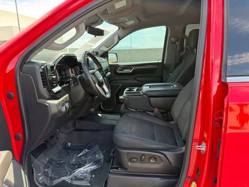 Used 2022 GMC Sierra 1500 SLE AWD/4WD image 11