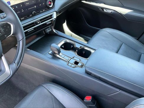 Used 2025 Lexus RX 350 Premium Plus w/ Convenience Package image 15