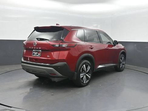 Used 2021 Nissan Rogue SL w/ Premium Package FWD image 32