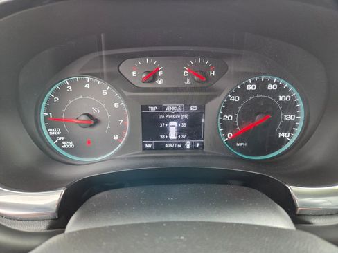 Certified 2023 Chevrolet Traverse LT image 32