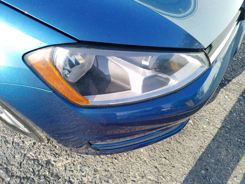 Used 2015 Volkswagen Golf TDI FWD image 45