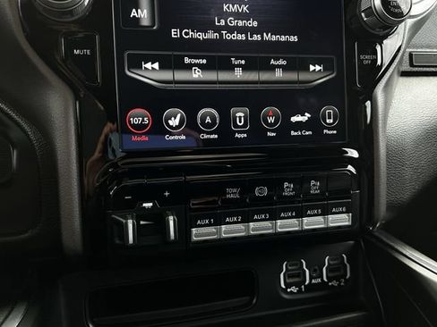 Used 2020 RAM 2500 Laramie AWD/4WD image 21