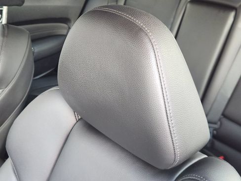 Used 2018 Acura TLX FWD image 24