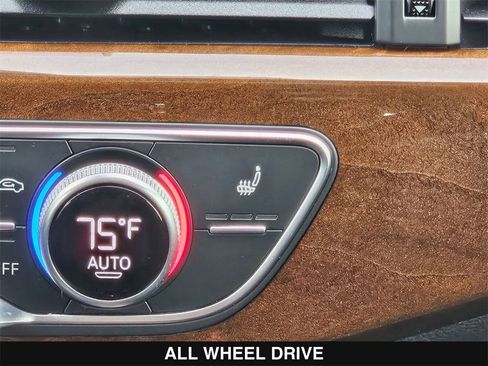 Used 2019 Audi A4 2.0T Premium w/ Convenience Package image 21