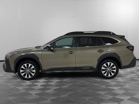 Used 2023 Subaru Outback Limited AWD/4WD image 2