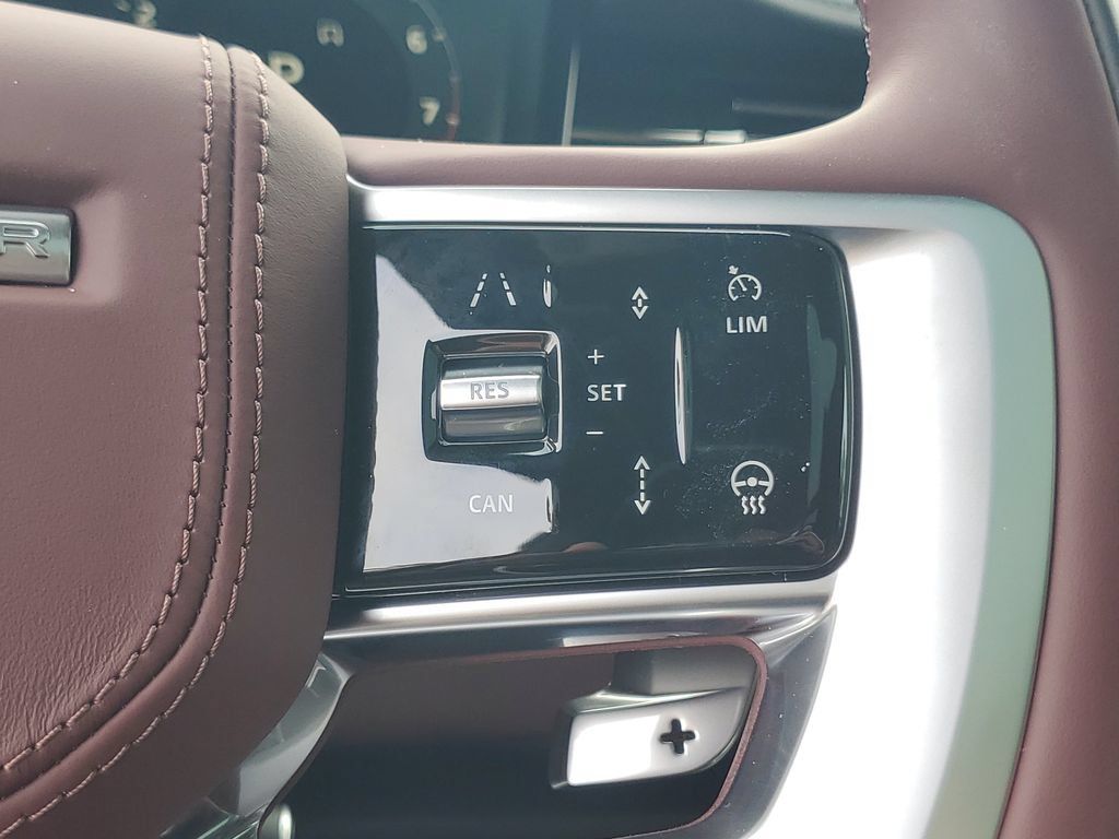 New 2026 Land Rover Range Rover SE AWD/4WD image 17