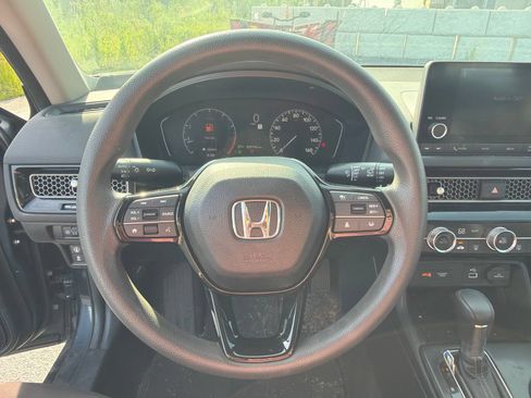 Used 2023 Honda Civic LX image 12