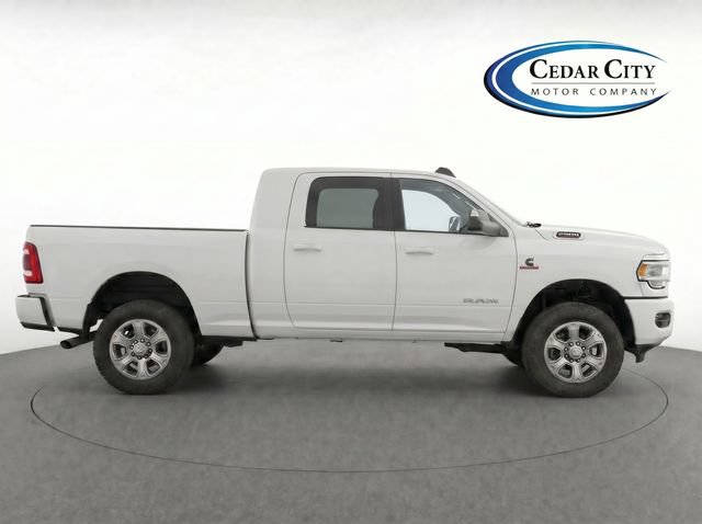 Used 2022 RAM 3500 Laramie AWD/4WD image 7