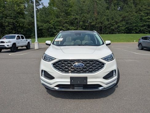 Certified 2024 Ford Edge Titanium w/ Titanium Elite Package AWD/4WD image 2