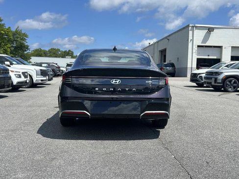 New 2026 Hyundai Sonata SEL FWD image 3