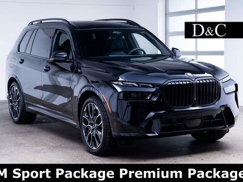 Used 2025 BMW X7 xDrive40i w/ M Sport Package AWD/4WD image 1