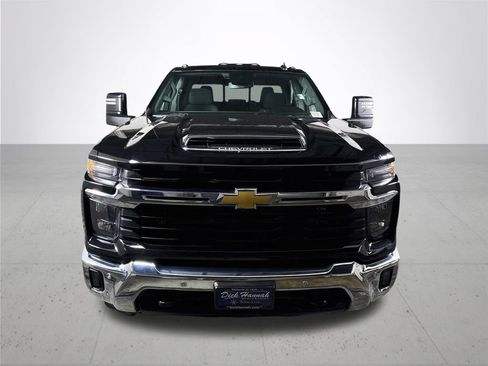Used 2025 Chevrolet Silverado 3500 LT w/ All Star Edition AWD/4WD image 3