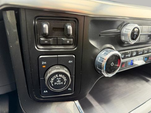 Used 2023 Ford F150 Lariat w/ Equipment Group 502A High AWD/4WD image 49