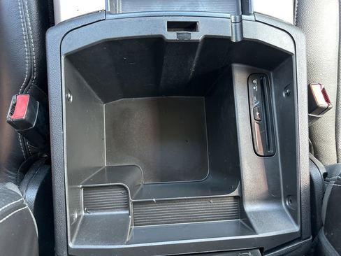 Used 2014 RAM 3500 Laramie w/ Convenience Group AWD/4WD image 43