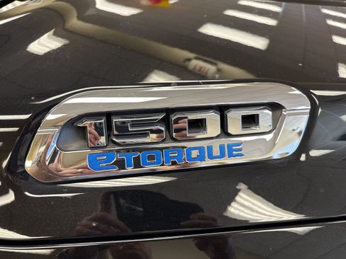 Used 2023 RAM 1500 Big Horn AWD/4WD image 12