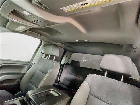 Used 2018 Chevrolet Silverado 1500 LT AWD/4WD image 11