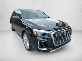 Used 2025 Audi Q7 3.0T Premium Plus w/ Premium Plus Package video 3