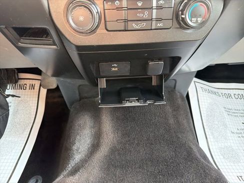 Used 2017 Ford F150 XLT AWD/4WD image 26
