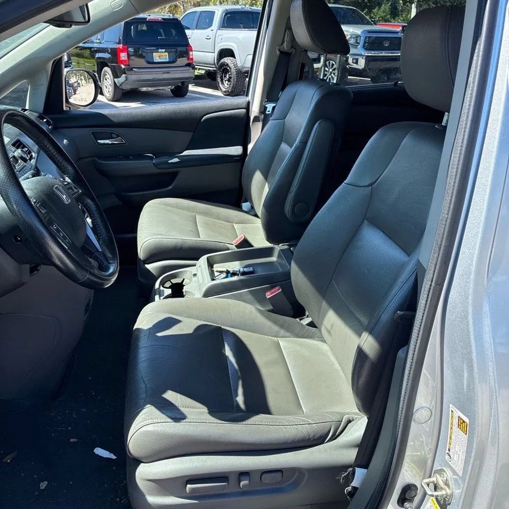 Used 2014 Honda Odyssey EX-L image 22
