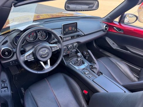Used 2016 MAZDA MX-5 Miata Grand Touring RWD image 12